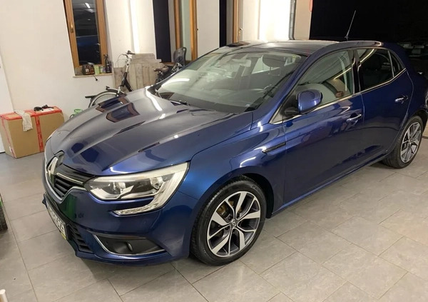 Renault Megane cena 39900 przebieg: 145000, rok produkcji 2017 z Kępno małe 254